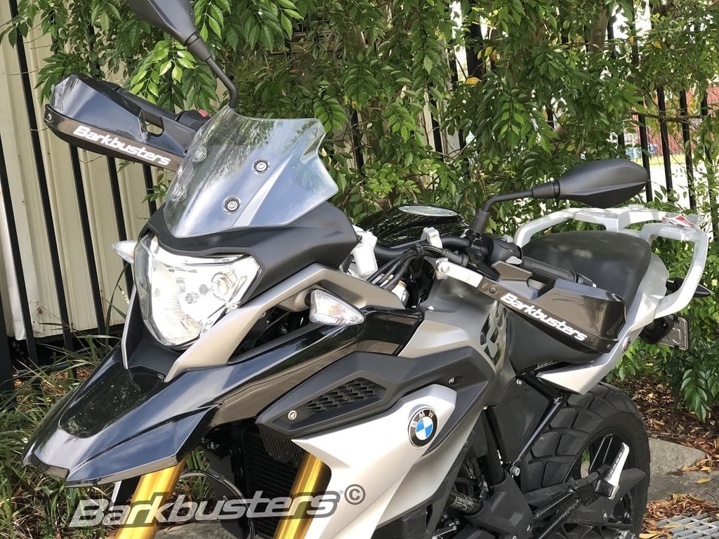  Kit Montaje Protectores Barkbusters BMW  G310GS