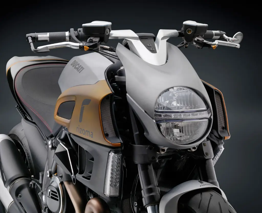 PM505N_Rizoma_Ducati_Diavel-2.webp