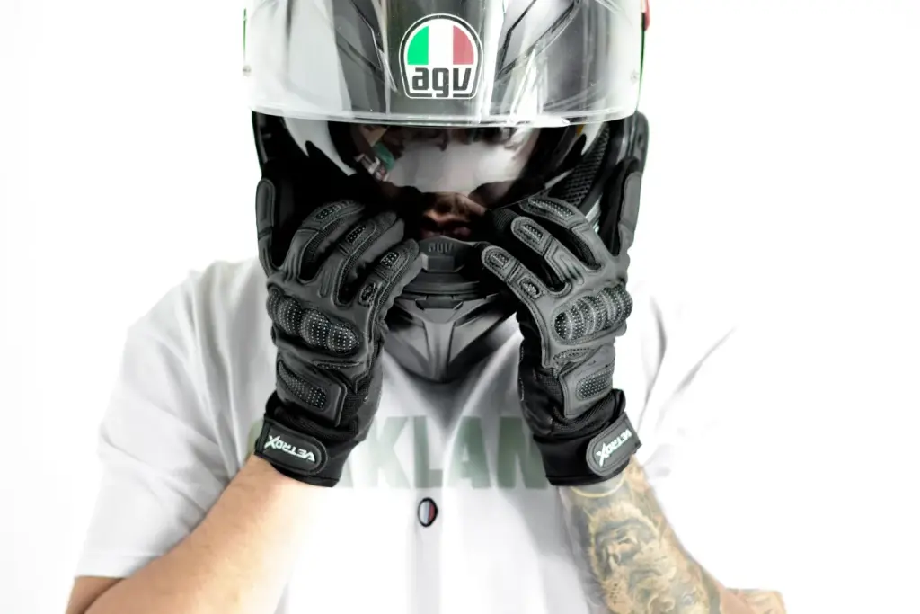 GUSDY10 Guantes moto proteccion Vetrox ciudad Dynatech (11).webp
