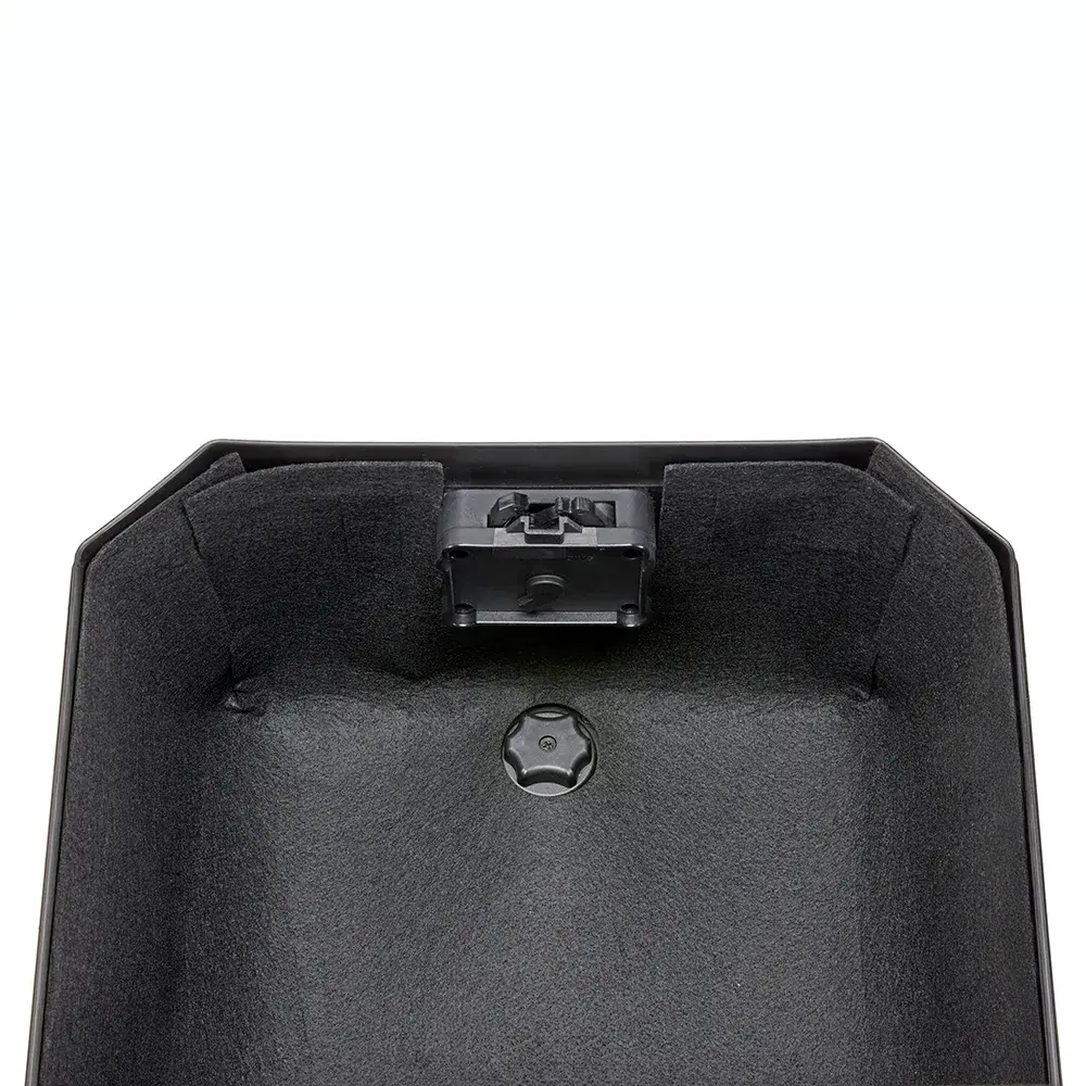 8019606403414_B38N_Maleta Trasera Givi Bernina Monolock 38 Lts Aluminio (5).webp