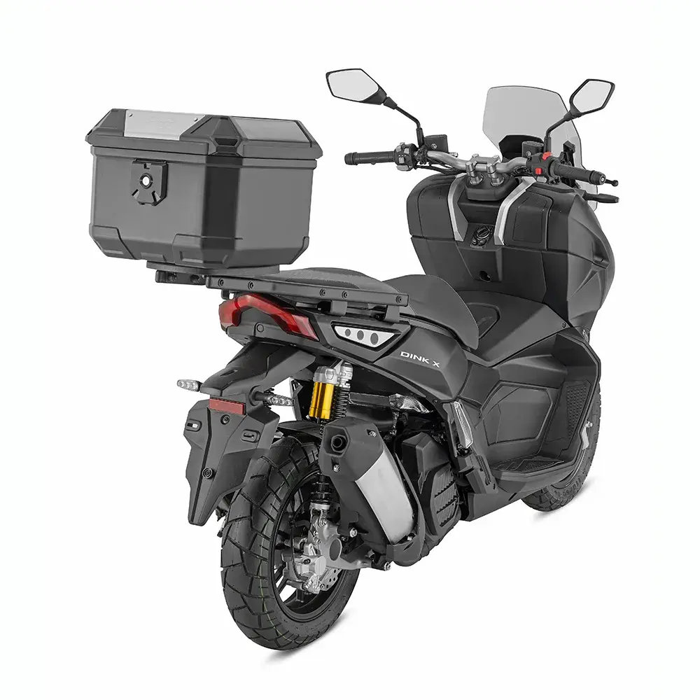 8019606403414_B38N_Maleta Trasera Givi Bernina Monolock 38 Lts Aluminio (3).webp