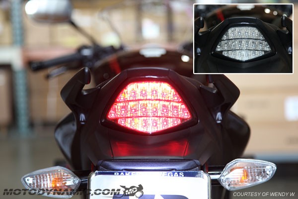 Stop Integrado Secuencial CBR250r 11-15+ CBR300r/Cb300f 3