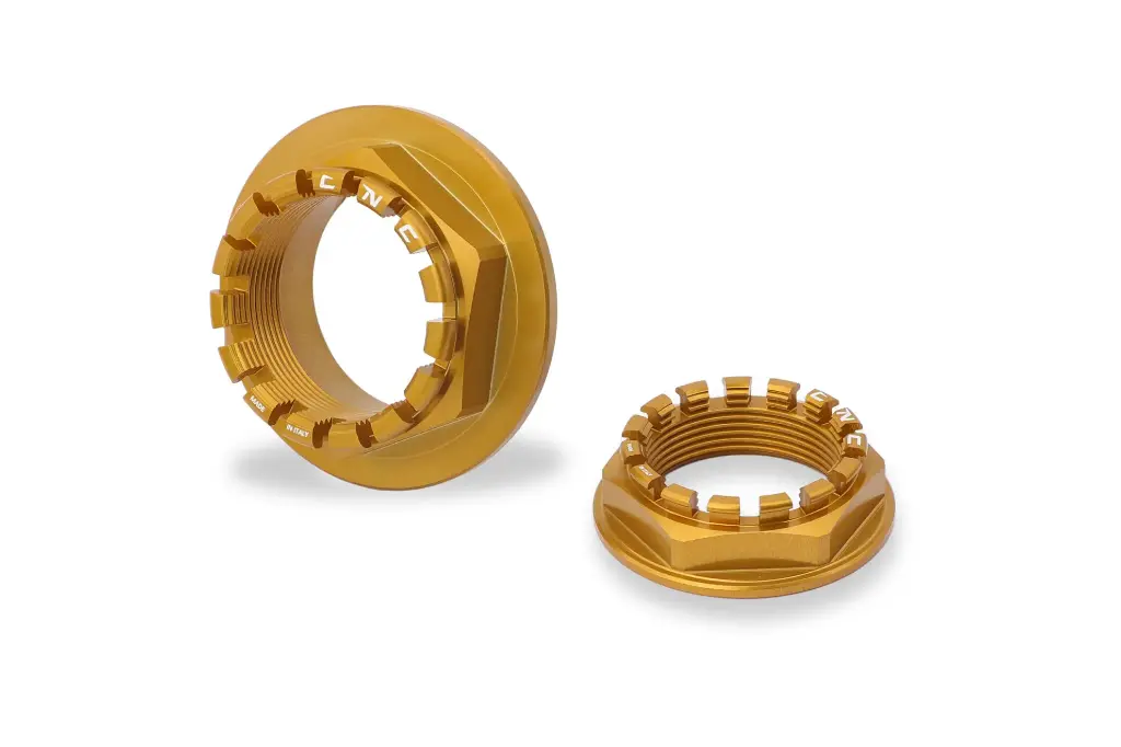 [DA382G] Kit Tuerca Rueda Trasera CNC Racing  Ducati Hypermotard (Dorado)