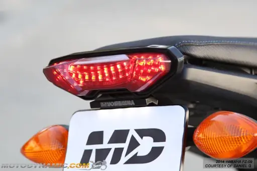 [Y-14FZ-09-C] Stop Integrado Secuencial FZ-09 14-16